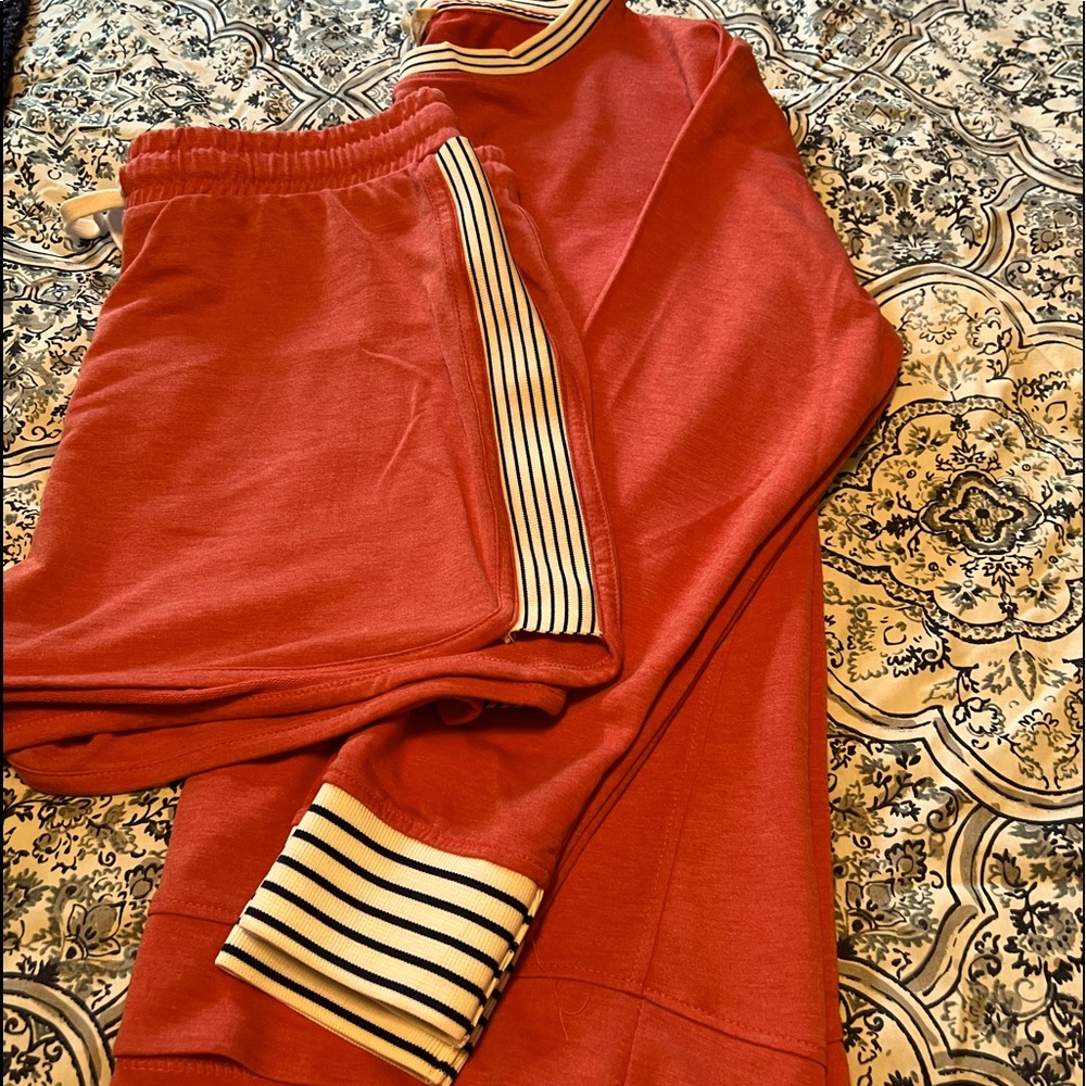 Sweatshirt and Shorts Set